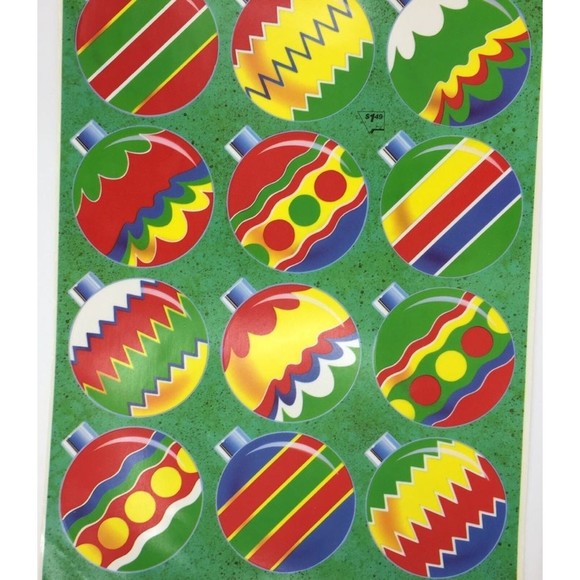 Vintage Christmas Window Clings 4 Sheets 33 pieces Ornaments Wreath Candy Cane - Picture 2 of 12